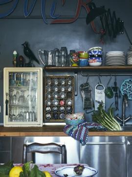 "HOME" Foto: Andreas Hoernisch / Styling: Natascha Sandwald